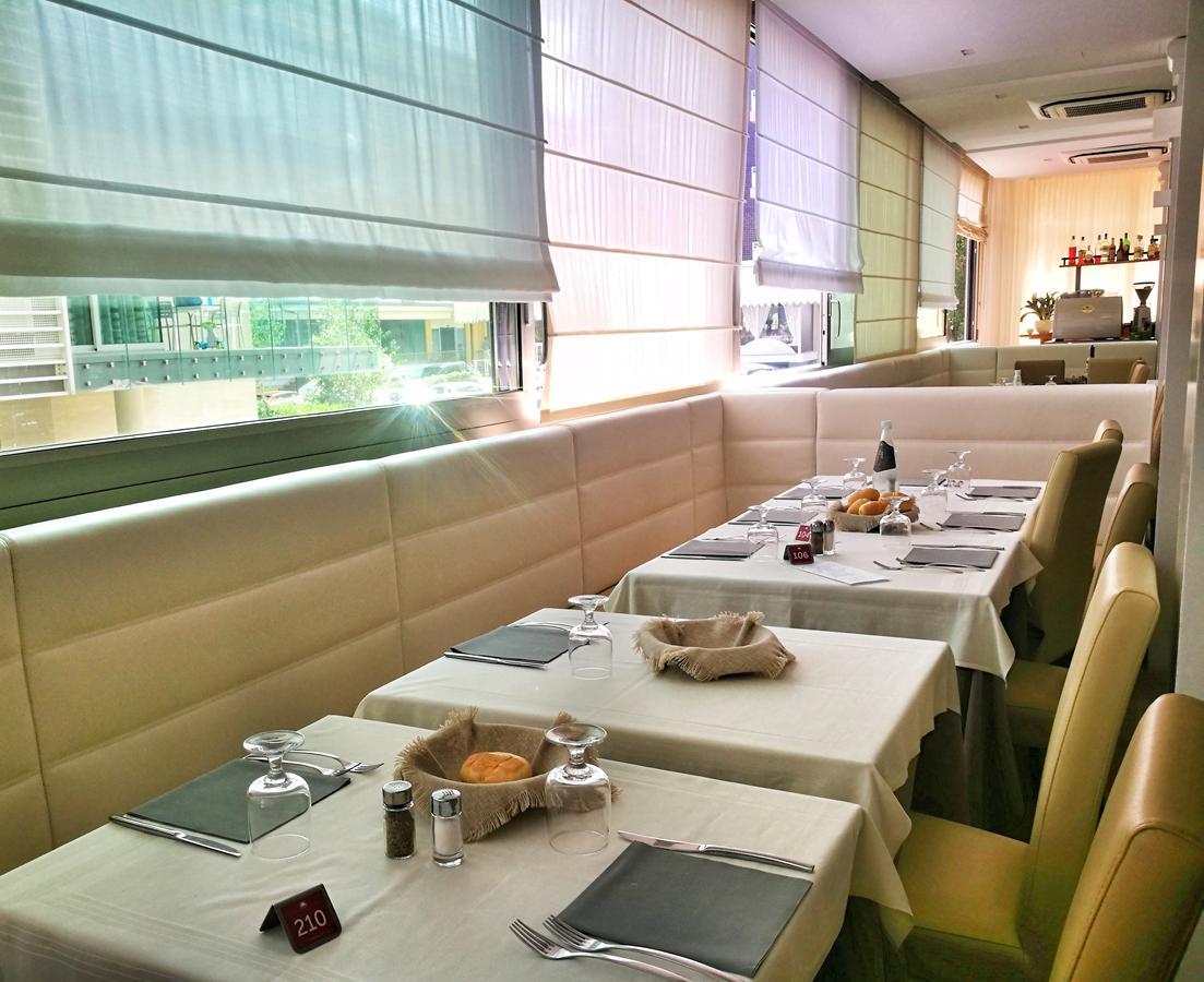 Hotel Sofia 利多迪迪耶索洛 外观 照片
