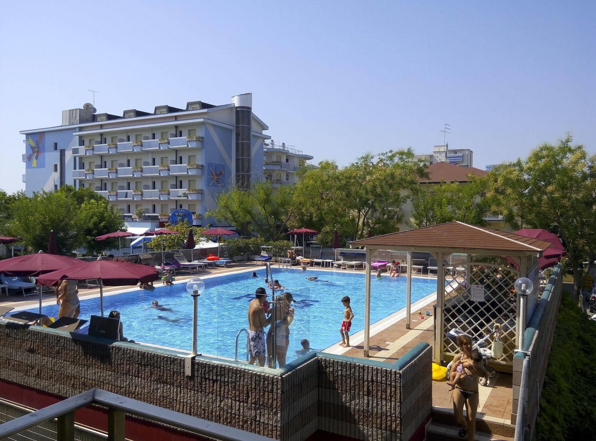 Hotel Sofia 利多迪迪耶索洛 外观 照片